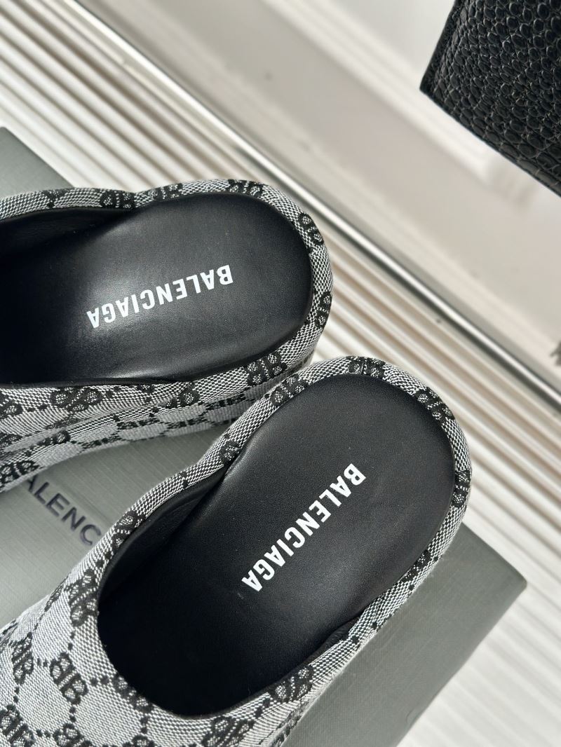 Balenciaga Slippers